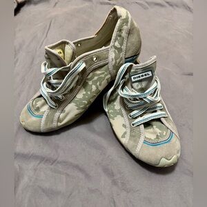 Diesel Downey W Gray Suede & Canvas Camouflage Women’s Sneakers Y2K VTG